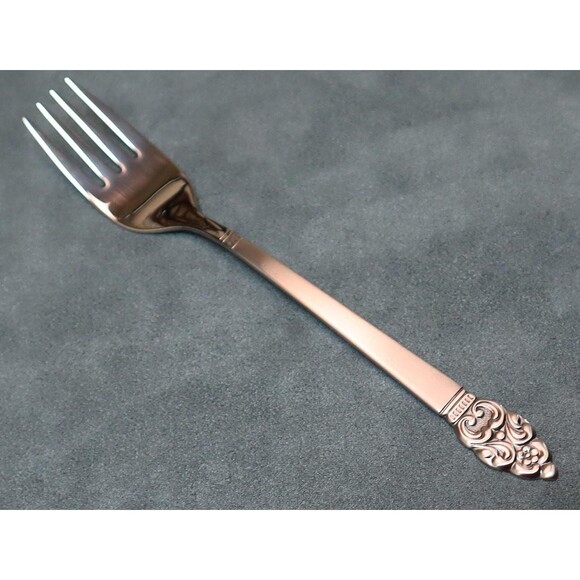 Oneida Community Vinland Salad Forks - 6 - Never Used in Wrappers - Picture 2 of 5